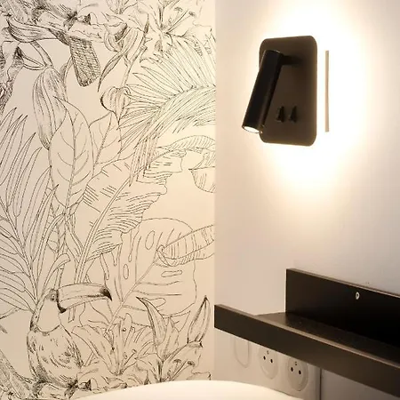 L'intimiste De Charles - Joli Dans